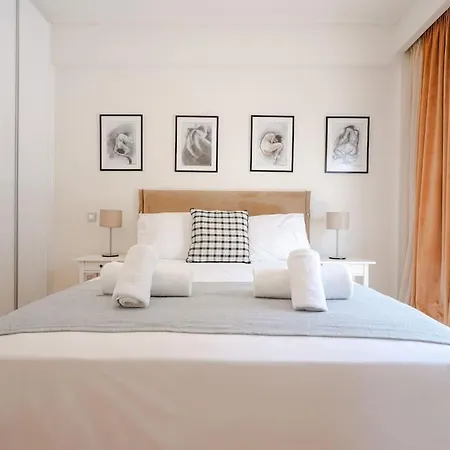 Syntagma Square, 60sqm Dream *