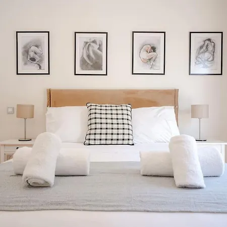 Syntagma Square, 60sqm Dream *